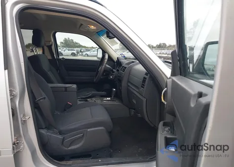 2011 Dodge Nitro Heat from USA, damaged, VIN 1D4PT4GX7BW504855